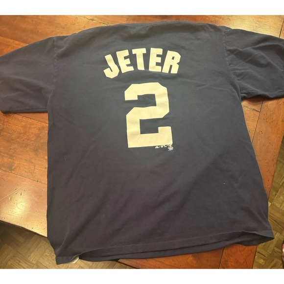 Vintage Majestic Derek Jeter New‎ York Yankees MLB Tshirt Size L #2 JETER - Picture 5 of 5